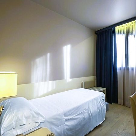 Sorrento Inn Lodge ภายนอก รูปภาพ