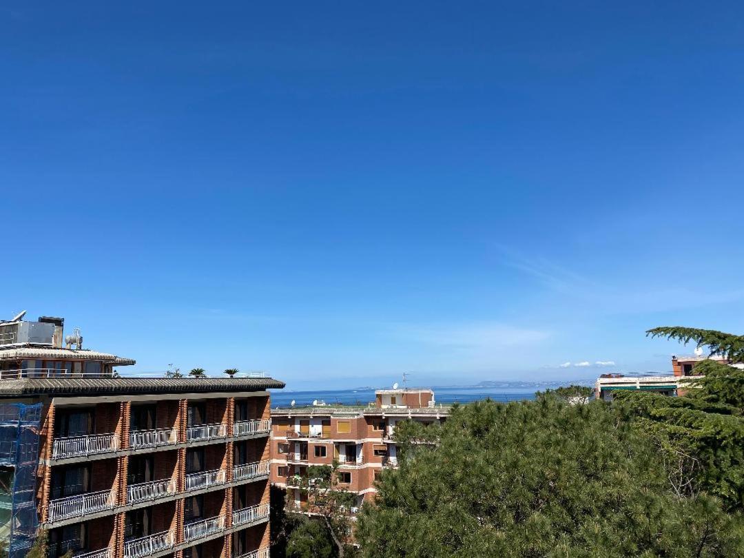 Sorrento Inn Lodge ภายนอก รูปภาพ