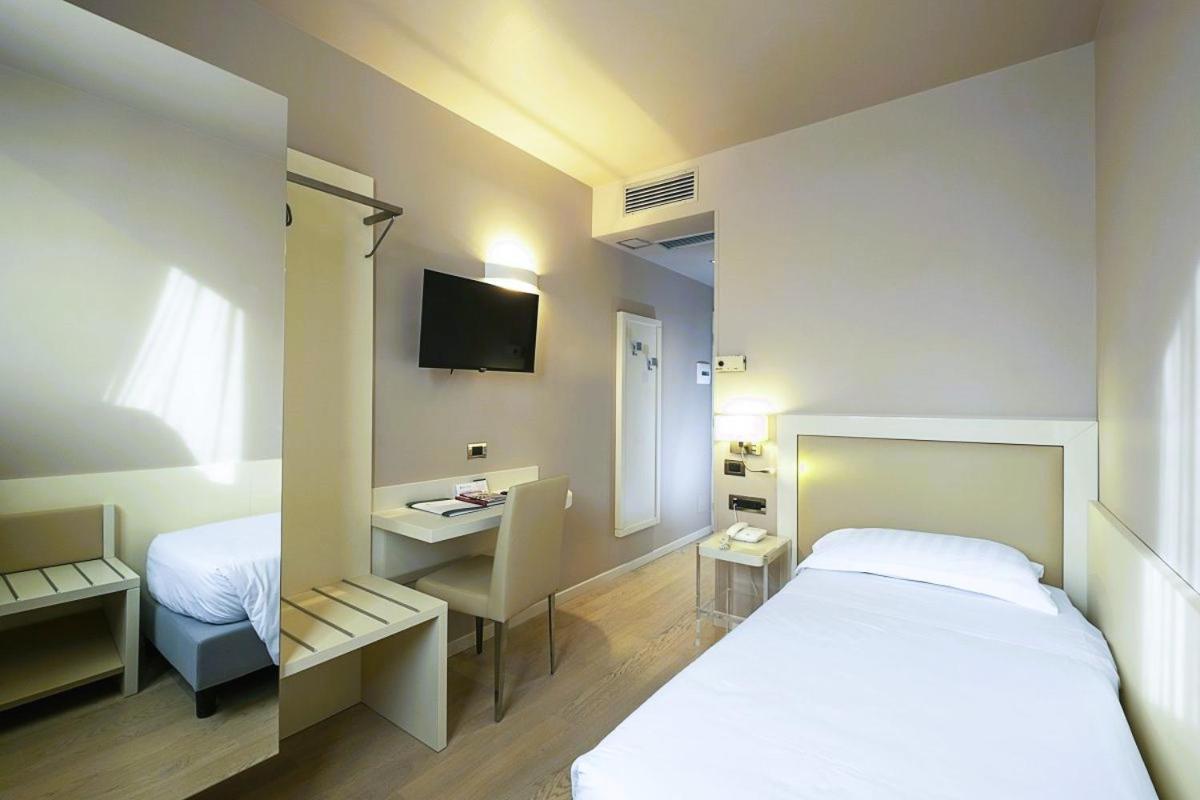Sorrento Inn Lodge ภายนอก รูปภาพ